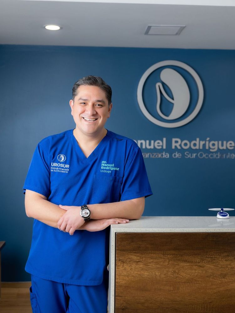 Dr. Manuel Rodríguez — Fundador UROSUR