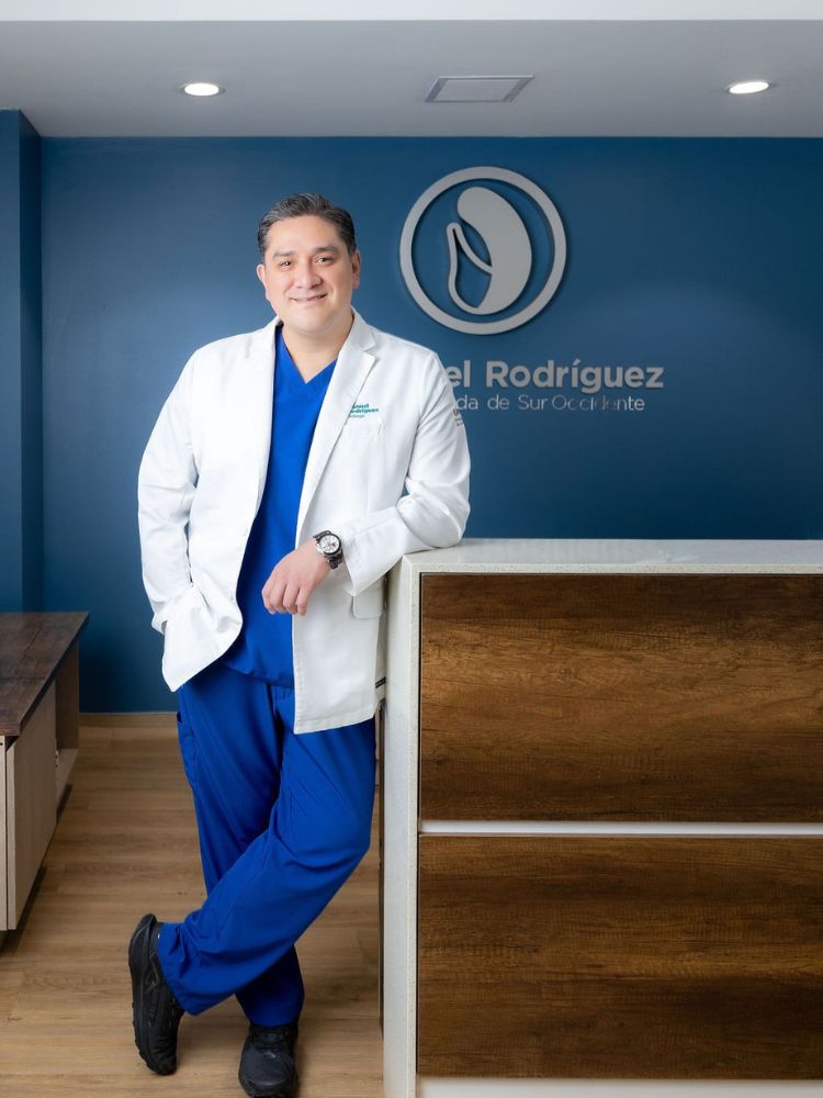 Dr. Manuel Rodríguez — Fundador UROSUR